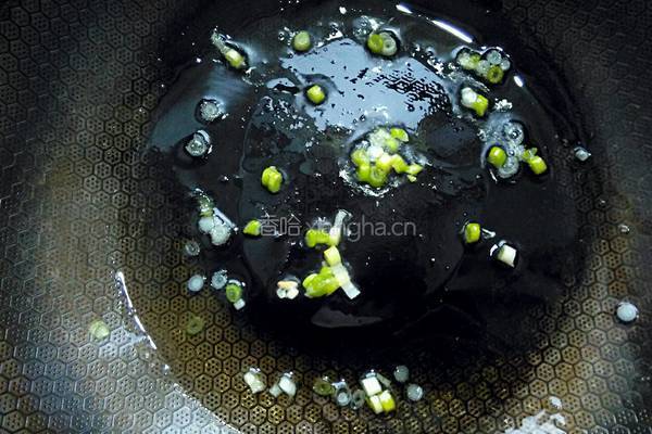 香菇炒牛肉的做法图解4
