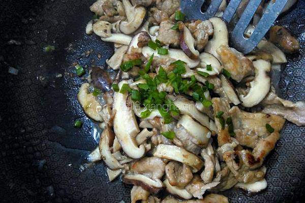 香菇炒牛肉的做法图解13