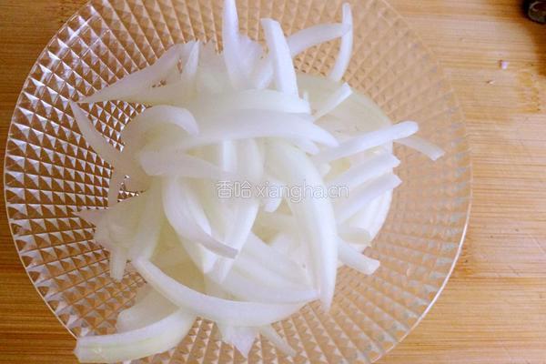 凉拌三文鱼皮的做法图解3