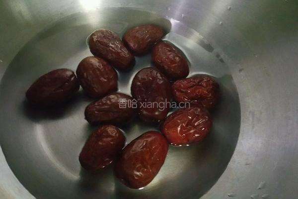 红枣酱的做法图解1