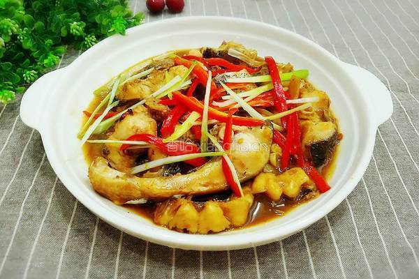 酱炖鲢鱼的做法图解9