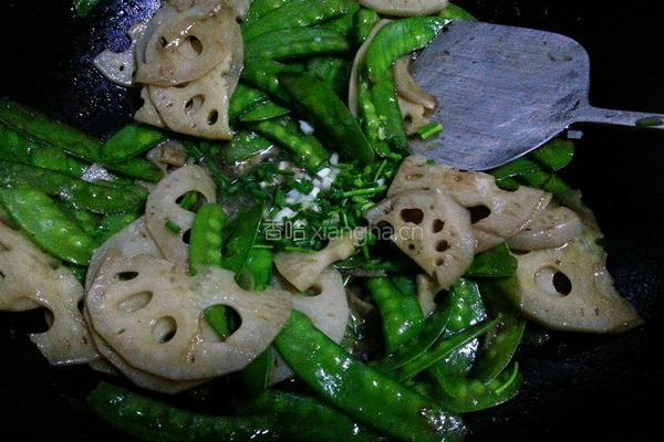 荷兰豆炒藕片的做法图解6