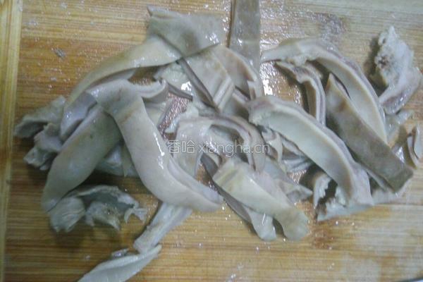 白胡椒猪肚汤的做法图解2