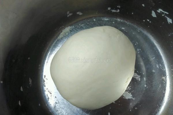 炸小麻花的做法图解3