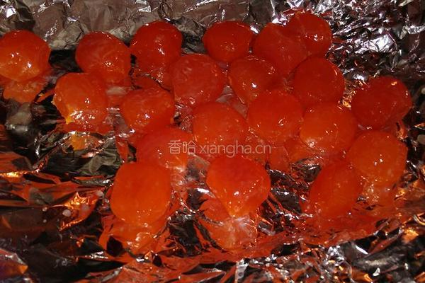 豆沙蛋黄酥的做法图解1