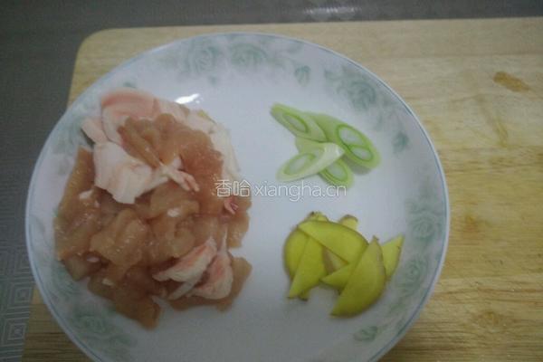 香菇炒五花肉的做法图解3