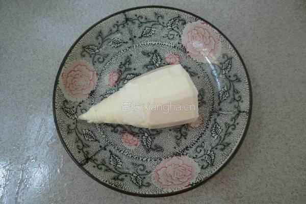 清炒腊肉笋片的做法图解2