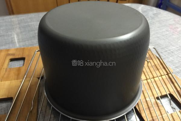 南瓜泥电饭锅蛋糕的做法图解11