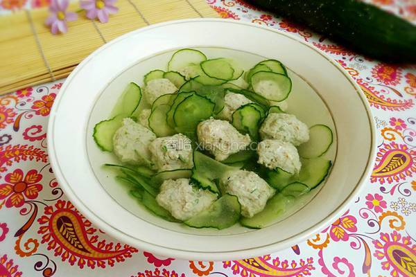 鸡肉丸子黄瓜汤的做法图解14