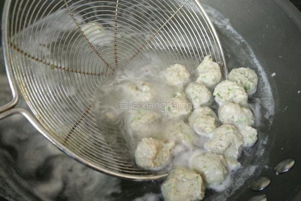 鸡肉丸子黄瓜汤的做法图解8
