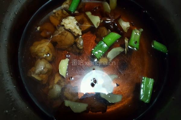 当归炖鸡的做法图解6