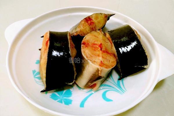 大蒜烧鲶鱼的做法图解1