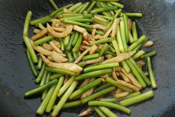 鸡丝蒜苔的做法图解5