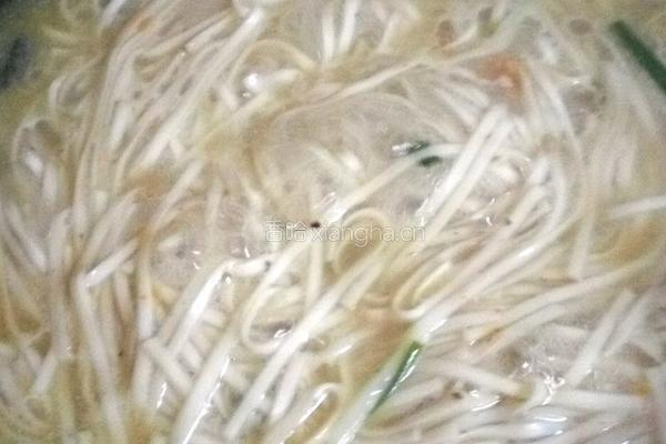 乌鸡汤面的做法图解3