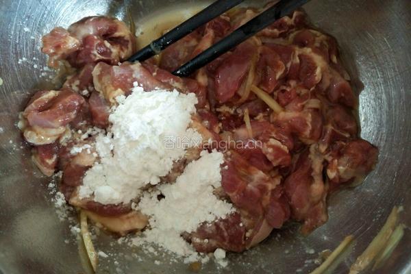 蒜爆羊肉的做法图解5