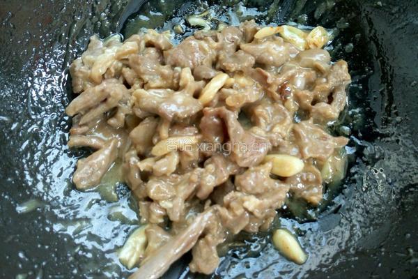 蒜爆羊肉的做法图解12