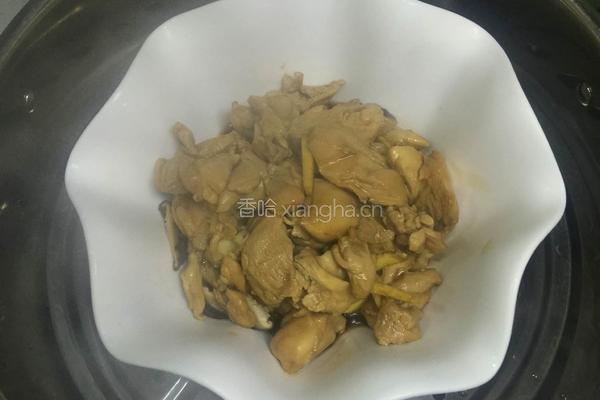 嫩滑香菇蒸鸡腿肉的做法图解7