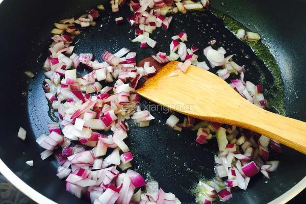 海鲜奶酪焗意面的做法图解7