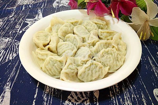 绿萝卜猪肉大馅水饺的做法图解29