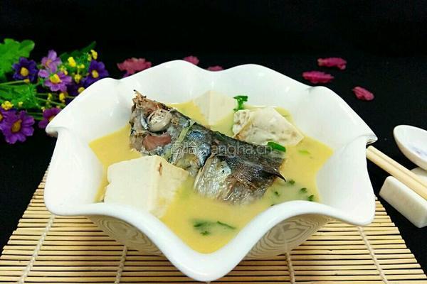 鲅鱼头炖豆腐的做法图解10