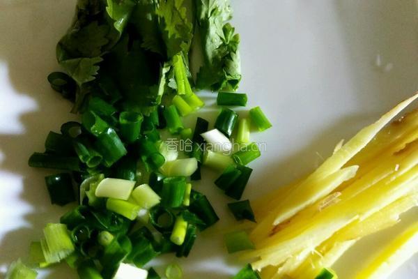 鲅鱼头炖豆腐的做法图解4