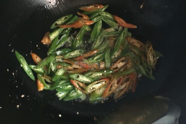 辣椒炒鸡蛋的做法图解10