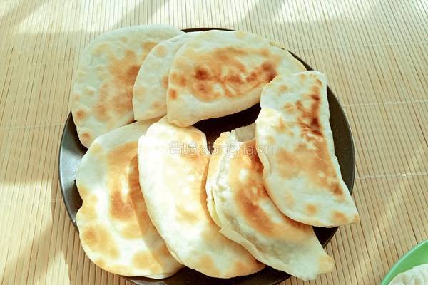 韭菜米饭盒子的做法图解8
