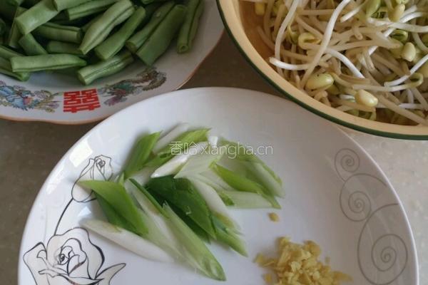 素蒸面条的做法图解3