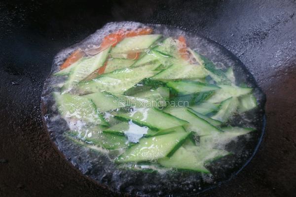 黄瓜素汤的做法图解6