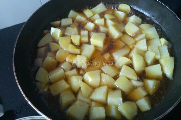 鲍鱼炖土豆的做法图解6