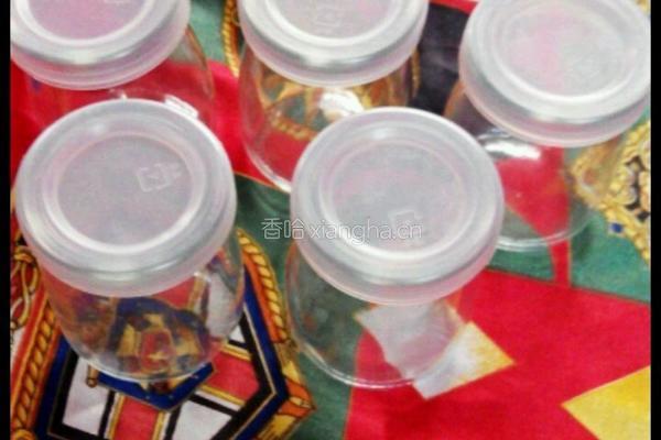 香滑果冻布丁的做法图解2