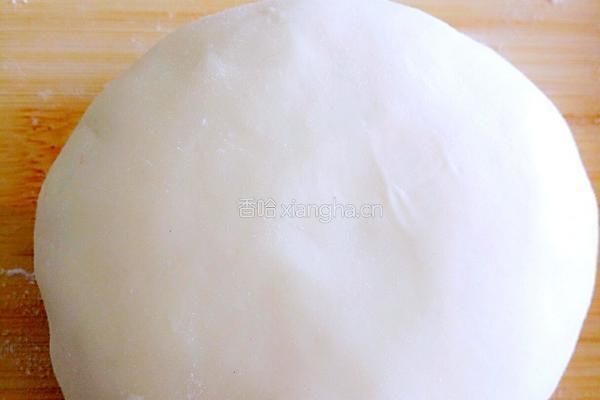 猪肉香菜水饺的做法图解4