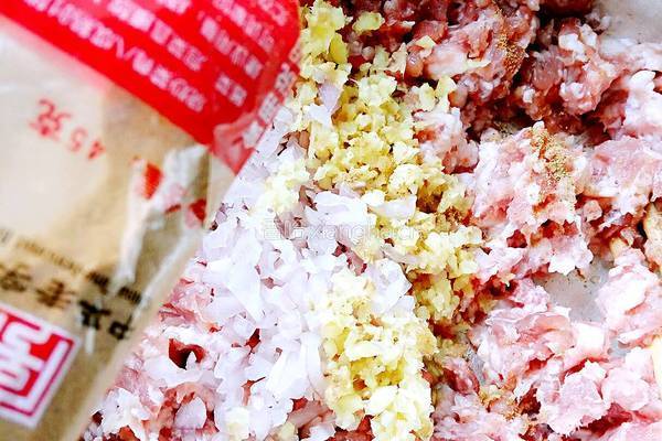 猪肉香菜水饺的做法图解7