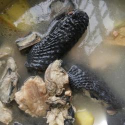 排骨花胶乌鸡汤的做法[图]