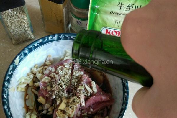 红酒炖鹿肉的做法图解2
