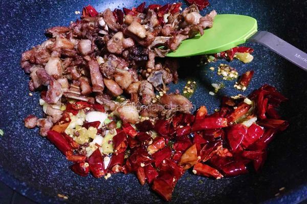辣子兔丁的做法图解13