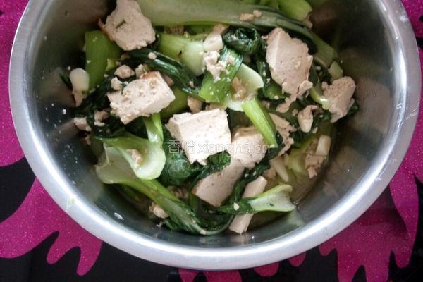 青菜蒜蓉炒豆腐的做法图解5