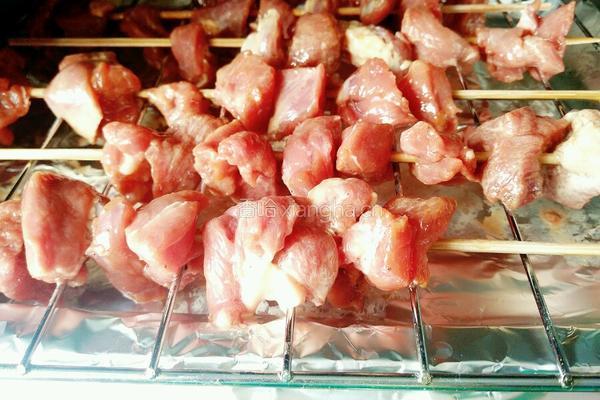 自烤羊肉串的做法图解7