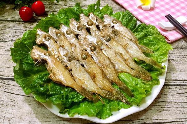 椒盐香煎马面鱼的做法图解6