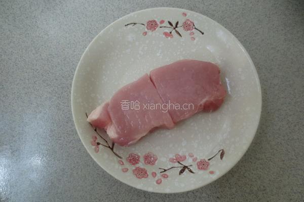 羊角豆炒瘦肉的做法图解1