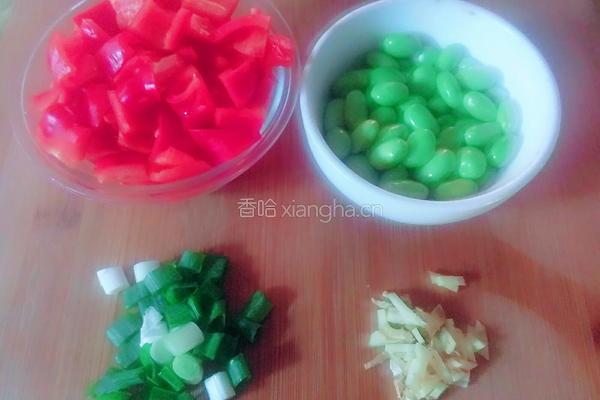 肉丁小炒的做法图解2