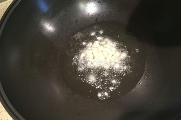 茄子豆角面的做法图解3
