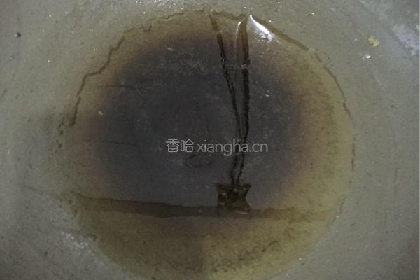 辣椒炒鸡蛋的做法图解2