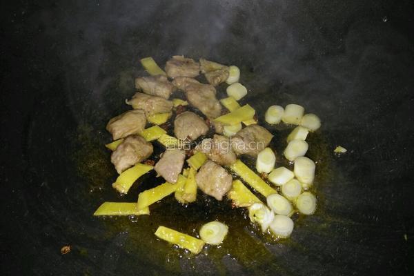 萝卜炒肉的做法图解5