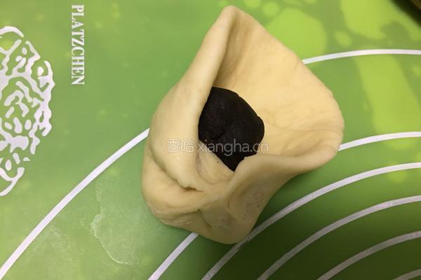 豆沙面包的做法图解11