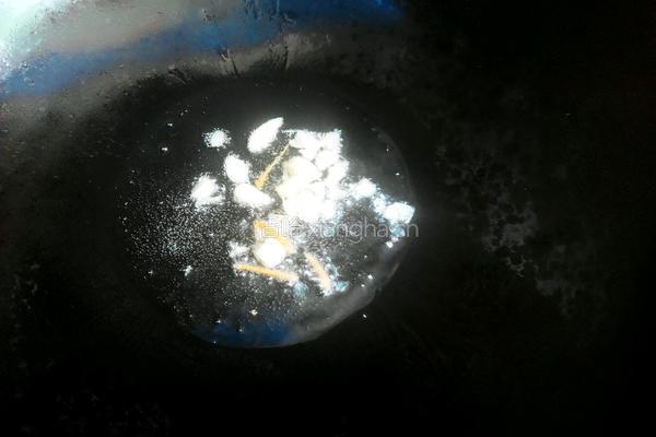 辣椒炒咸菜的做法图解2