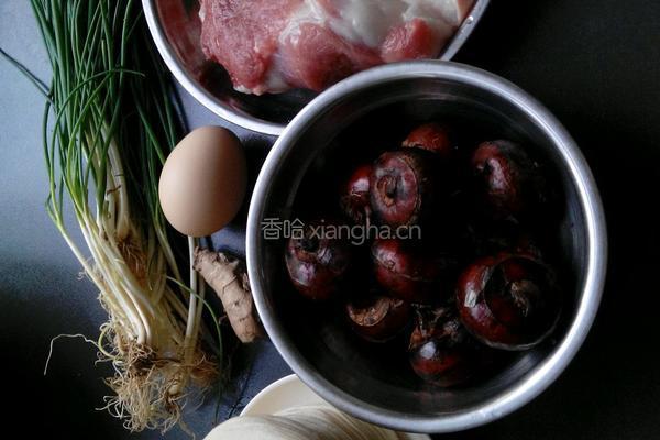 马蹄饺子的做法图解1