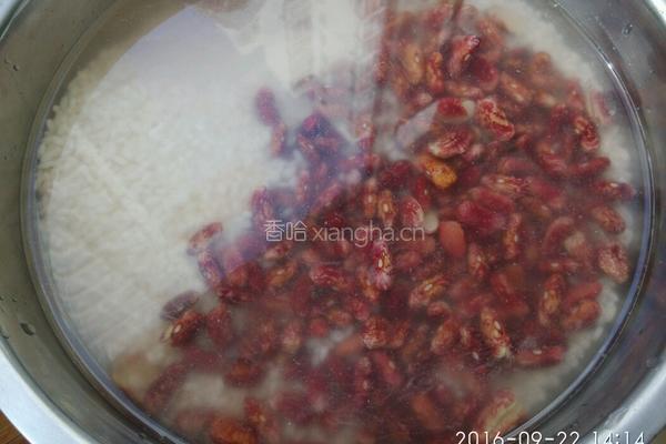 蜜豆小枣什锦粽子的做法图解3