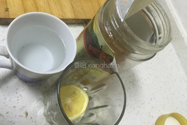 蜂蜜泡柠檬的做法图解2