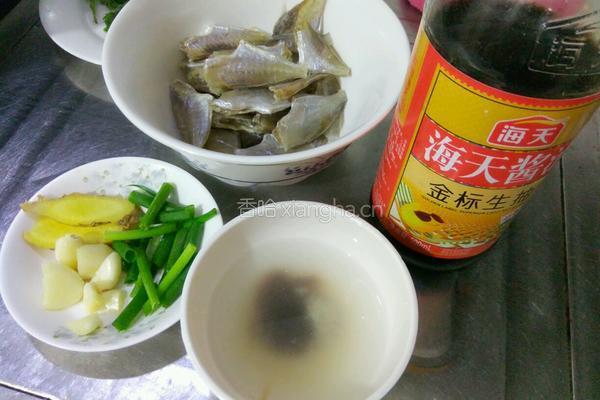酱焖马面鱼的做法图解3